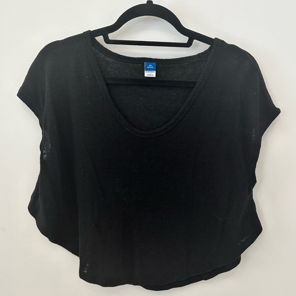 Old Navy crop scoop tee - Picture 1 of 4